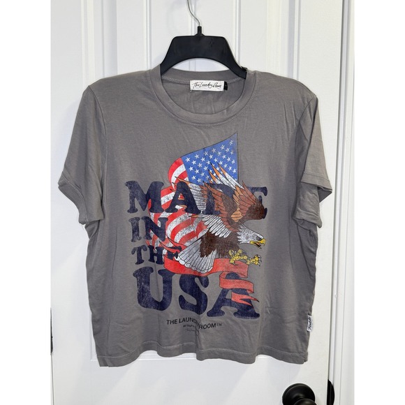 The Laundry Room Tops - The Laundry Room Graphic‎ Tee Size M Grey Like New USA Americana